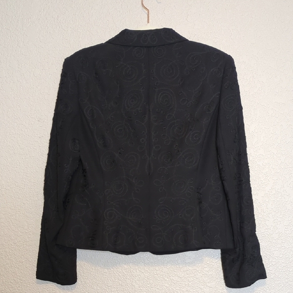 John Meyer Collection womens black swirl embroidered blazer - Picture 8 of 14